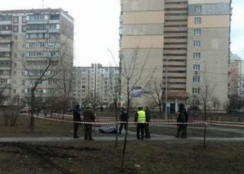 В Киеве на Троещине пенсионер застрелился из охотничьего ружья