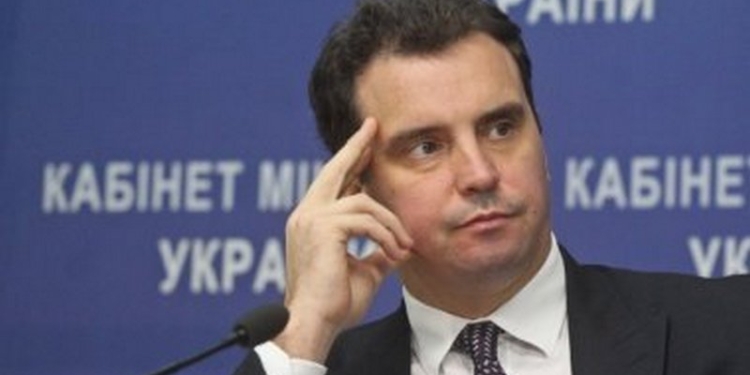 Абромавичус: Украина в двух шагах или от прорыва, или от провала