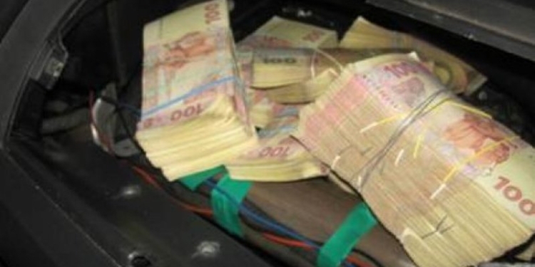 СБУ разоблачила ввоз из России 850 тыс.грн. наличности для финансирования террористов