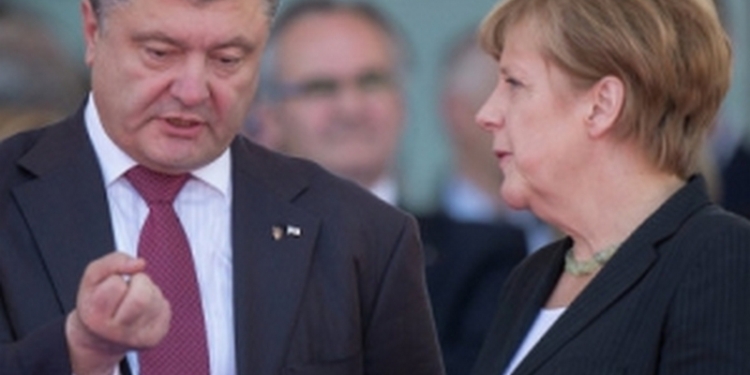 Порошенко и Меркель готовят совместное заявление