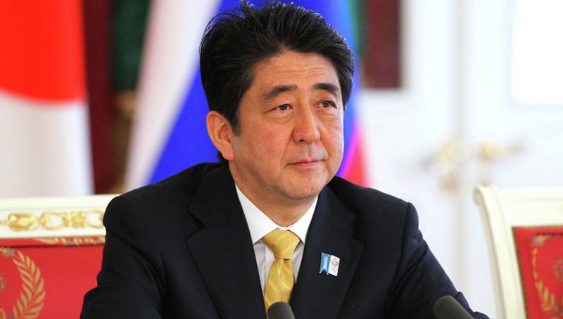 Премьер Японии пообещал решить проблему спорных с Россией островов 1
