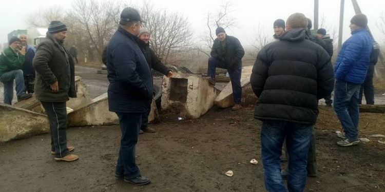 Заблокировавшие дорогу Н-11 «Николаев-Днепропетровск» сегодня ждут «в гости» Вадима Мерикова