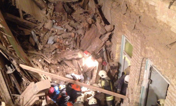 Из-под завалов дома в Киеве спасли пятого выжившего 1