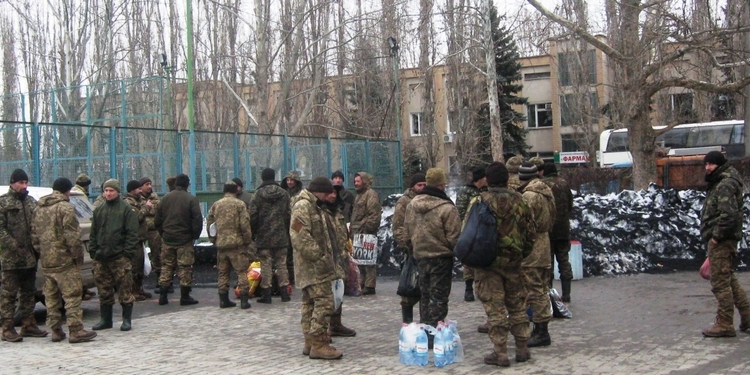 Долгожданный банный день для 400 бойцов взбунтовавшейся 53-й бригады в Николаеве