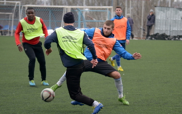 Футболисты МФК «Николаев» провели «двусторонку»
