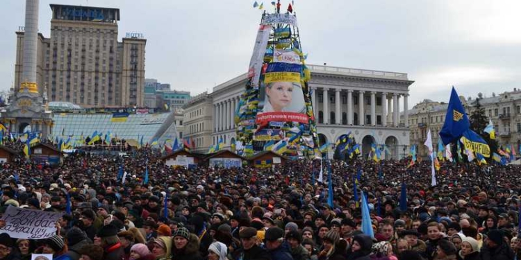 Майдан. Миколаївці