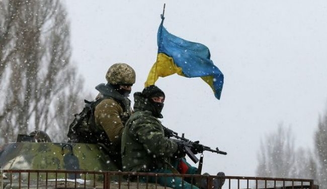 В Донецкой области военные подорвались на растяжке, есть погибший