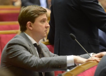 Разобрать сговор по молекулам. Новые подробности спасения Яценюка от Сергея Лещенко