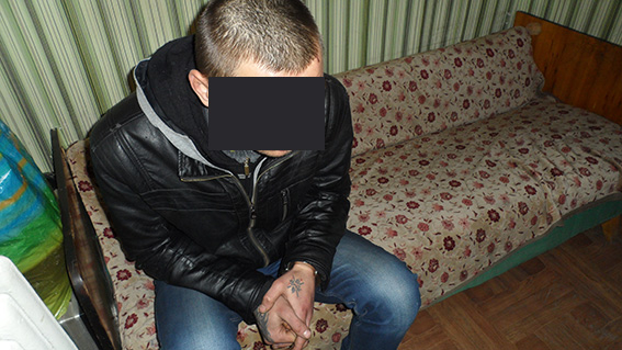 В Николаеве полиция задержала мужчину, который ограбил 50-летнюю женщину