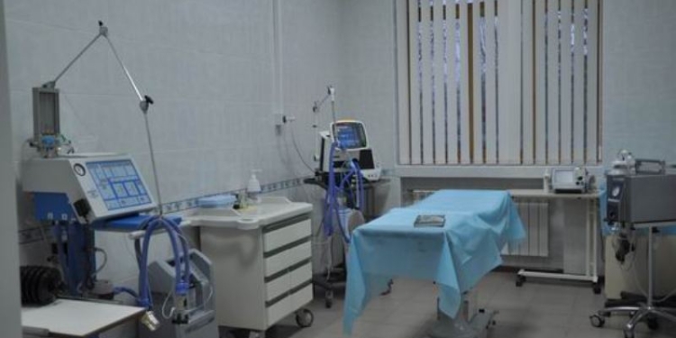 В украинских больницах критически не хватает дыхательной аппаратуры – СМИ