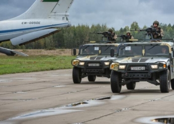 Беларусь проводит масштабные учения ракетных войск на границе с Украиной