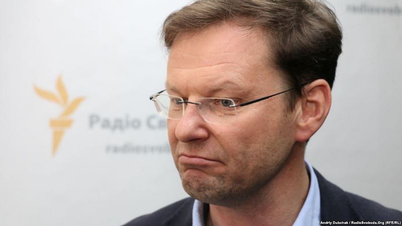 Саша Боровик: «После сегодняшнего нет смысла говорить об отставке правительства только из-за Яценюка» 2
