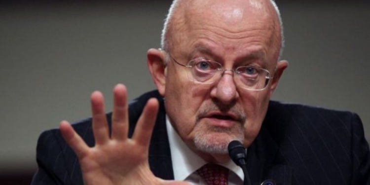 Позиция России ведет к новой холодной войне – глава разведки США