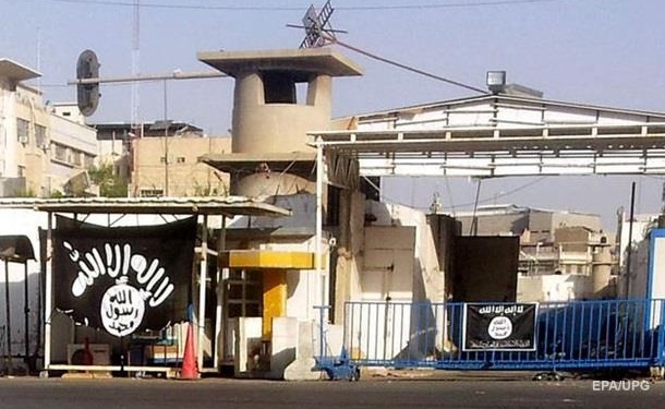 Боевики ИГИЛ казнили 300 человек в Мосуле