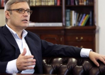 В московском ресторане чеченцы бросили в лидера партии “Парнас” Касьянова торт