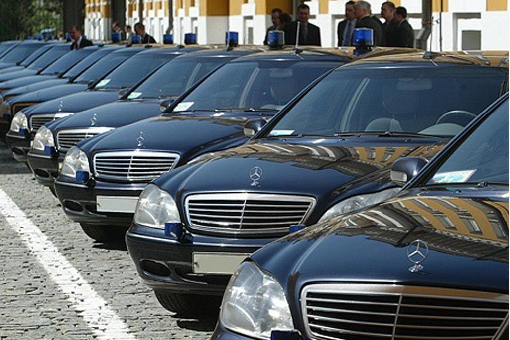 Администрация президента потратила на машины 75 млн.грн. Верховный суд - почти 5 1