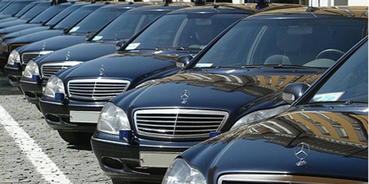 Администрация президента потратила на машины 75 млн.грн. Верховный суд – почти 5