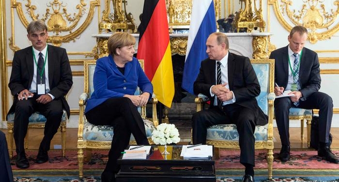 Путин считает Меркель главным препятствием для отмены санкций