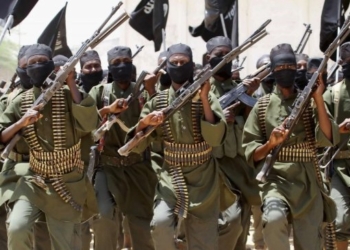 В столице Сомали исламисты взорвали отель: девять погибших