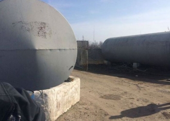В Николаеве на легальной нефтебазе действовала подпольная нефтебаза – фискалы изъяли 119 л горючего