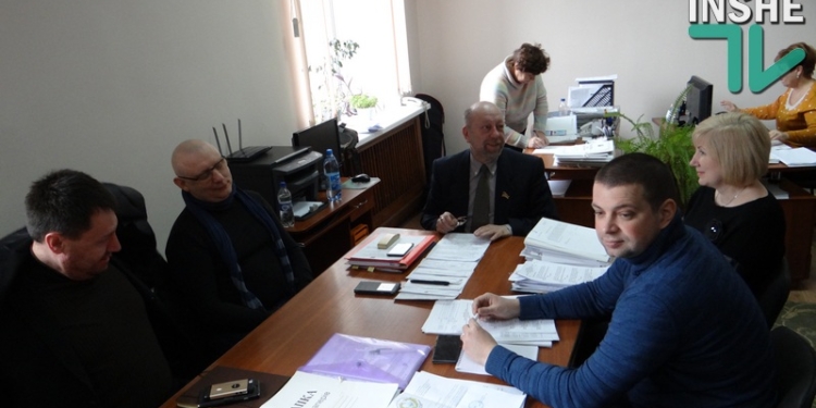 Депутаты из николаевского «ОппоБлока» проигнорировали заседание комиссии по вопросам ЖКХ, тем самым сорвав его