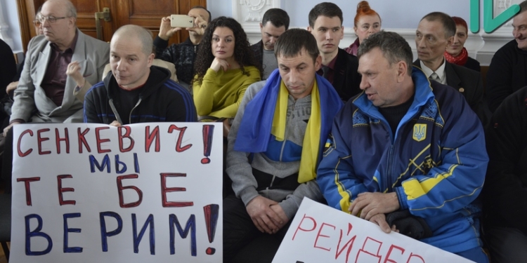 Николаевский горсовет год и три месяца принимает решения по земельным вопросам, не имея на то законных оснований – депутат Киселёва