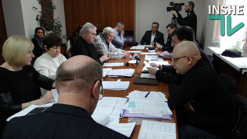 Комиссия ЖКХ рекомендовала на сессии горсовета потребовать от ТЭЦ и «Николаевоблтеплоэнерго» снять незаконно установленные пломбы на приборах учёта тепла 4