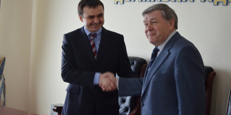 Николаевская ОГА и ННУ им. Сухомлинского подписали соглашение о сотрудничестве