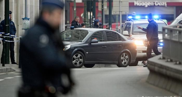 Welt: В Европе разыскивают еще восемь подозреваемых в связи с терактами