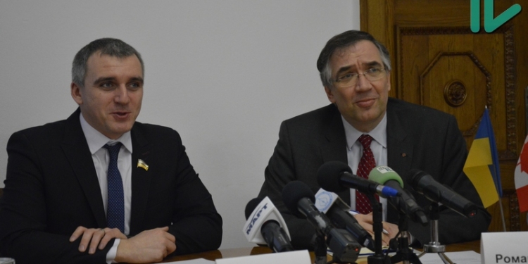 Сенкевич включил Дятлова и глав других фракций Николаевского горсовета в состав оргкомитета, который «доведёт до ума» Стратегию развития города