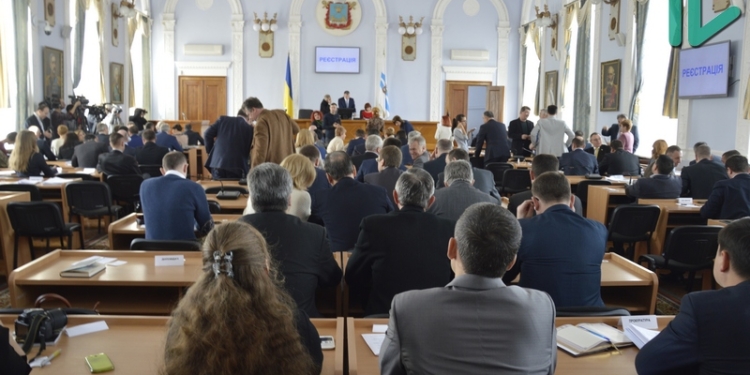 Николаевский горсовет год и три месяца принимает решения по земельным вопросам, не имея на то законных оснований – депутат Киселёва