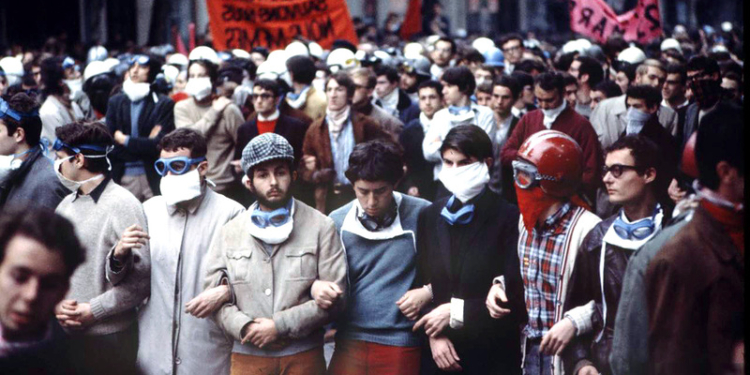 В Париже беспорядки – после митинга студентов