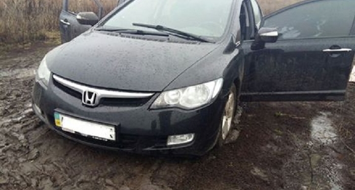 Патрульные Киева снова стреляли. В этот раз попали по колесам