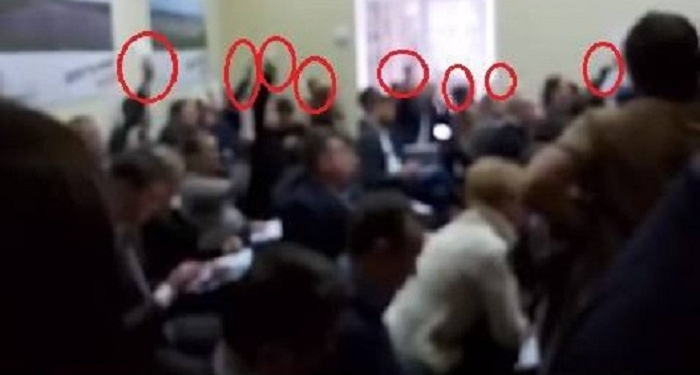 Даже на закрытом съезде БПП не хватило голосов, чтобы лишить Фирсова мандата