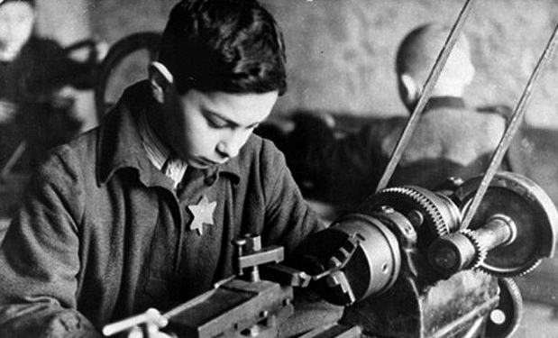 Концерн BMW извинился за использование труда пленных и сотрудничество с нацистами