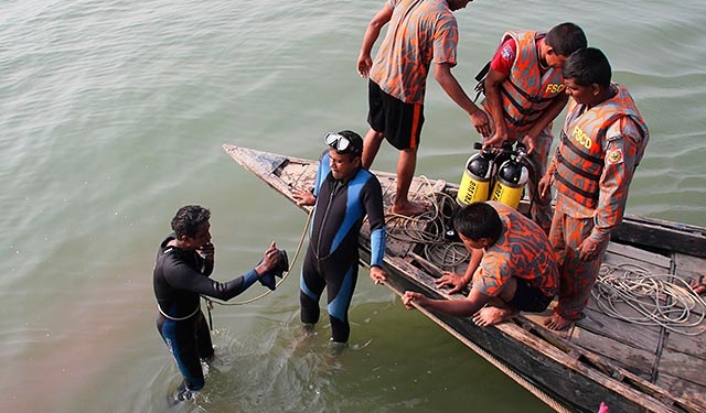 В Бангладеш упал в океан Ан-26 с россиянами на борту. Двоих спасли рыбаки