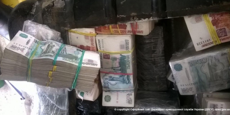 В «Гоптовке» завершили пересчет российских миллионов – их оказалось меньше, чем 500, а водитель говорил, что деньги ему подбросили на АЗС