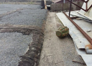 Граната на крыше: в Финском переулке в Николаеве обнаружен взрывоопасный предмет