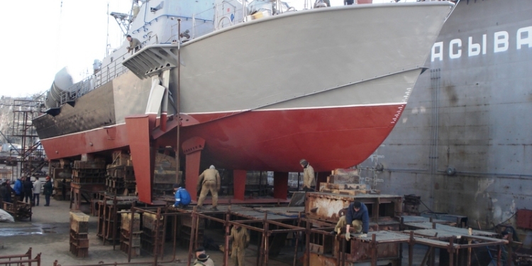 Завтра в ГП «Судостроительный завод им. 61 коммунара» спустят с дока ракетный катер «Прилуки»