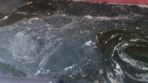 Администрация Никморпорта требует прекратить загрязнять акваторию порта городскими сточными водами