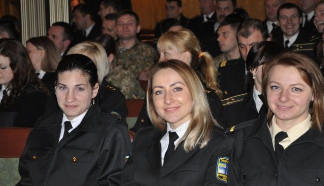 В украинских ВМС служит почти 1000 женщин