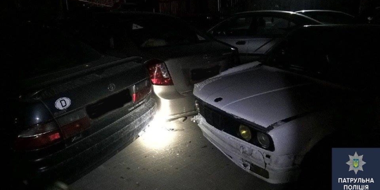 Нетрезвый водитель врезался в пять припаркованных авто в Одессе