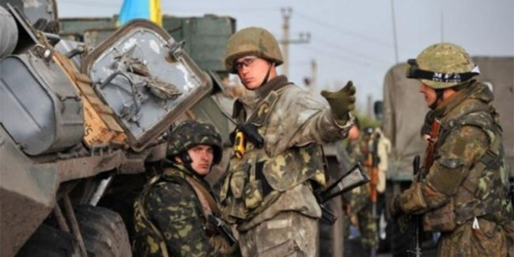 Количество обстрелов позиций сил АТО рекордно выросла