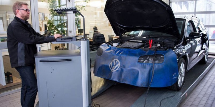 Дизельгейту вопреки. Во всем мире продажи Volkswagen падают, а в Украине растут