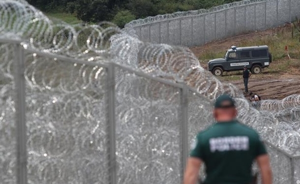 Болгария готовит армию на случай наплыва беженцев