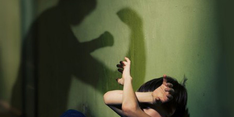 ЧП в Новой Одессе: школьный физрук обматерил, ударил и выгнал с урока ученика, который был освобожден от занятий после сложной операции