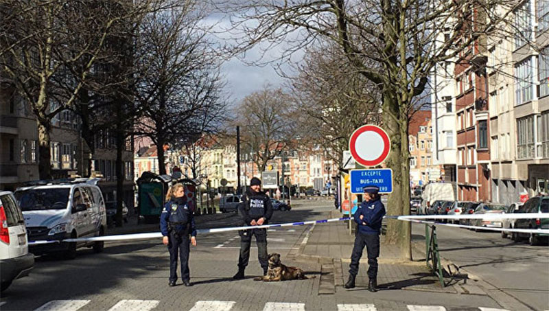В Брюсселе завершена полицейская операция: взрывы и двое раненых 1