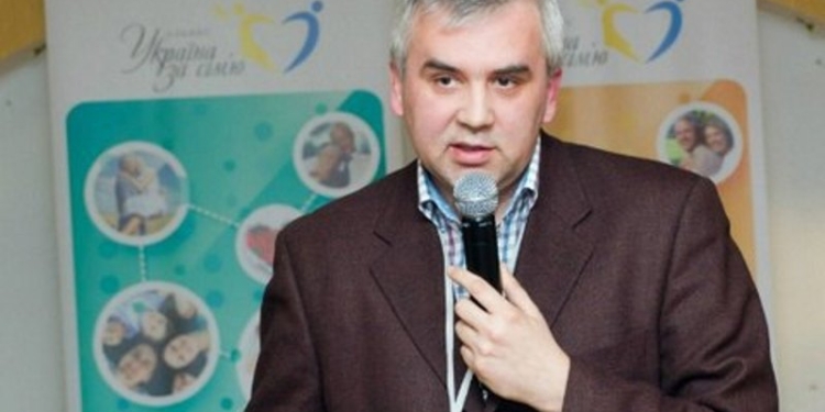 Кабмин решил не назначать уполномоченным по вопросам семьи Буковинского, отметившегося гомофобным высказыванием