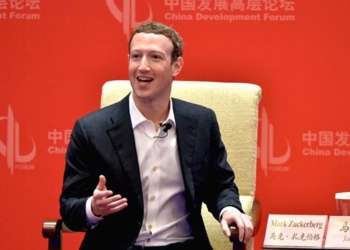 Эпоха ноутбуков и смартфонов подходит к концу, — Цукерберг