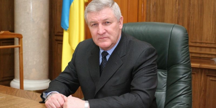 Генпрокуратура объявила о подозрении Ежелю, министру обороны времён Януковича